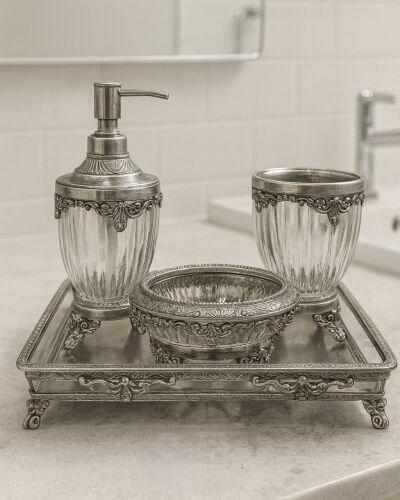 Pirinç & Kristal Dekoratif Banyo Seti – Gümüş Kare - 1