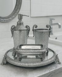 Pirinç & Kristal Dekoratif Banyo Seti – Gümüş Kulplu - Dekor Arya