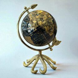 Gaia Gold Dünya Küre Objesi – 16×29 cm - Deco Vien 